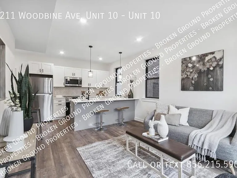 6211 Woodbine Ave #10 — Photo 12