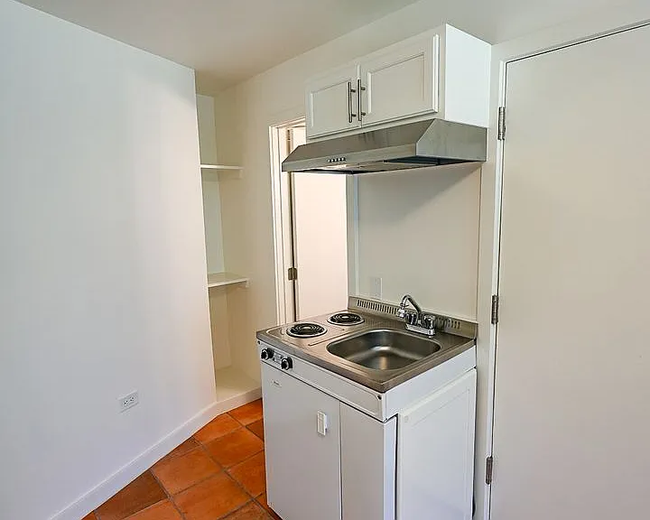 24682 Dolores St — Photo 3
