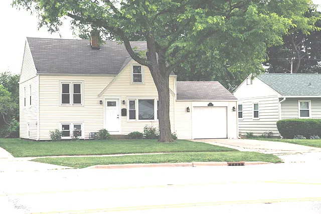 871 S Wolf Rd photo 1