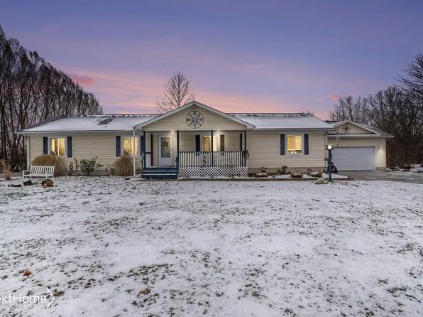 7125 Hill Rd, Swartz Creek, MI 48473