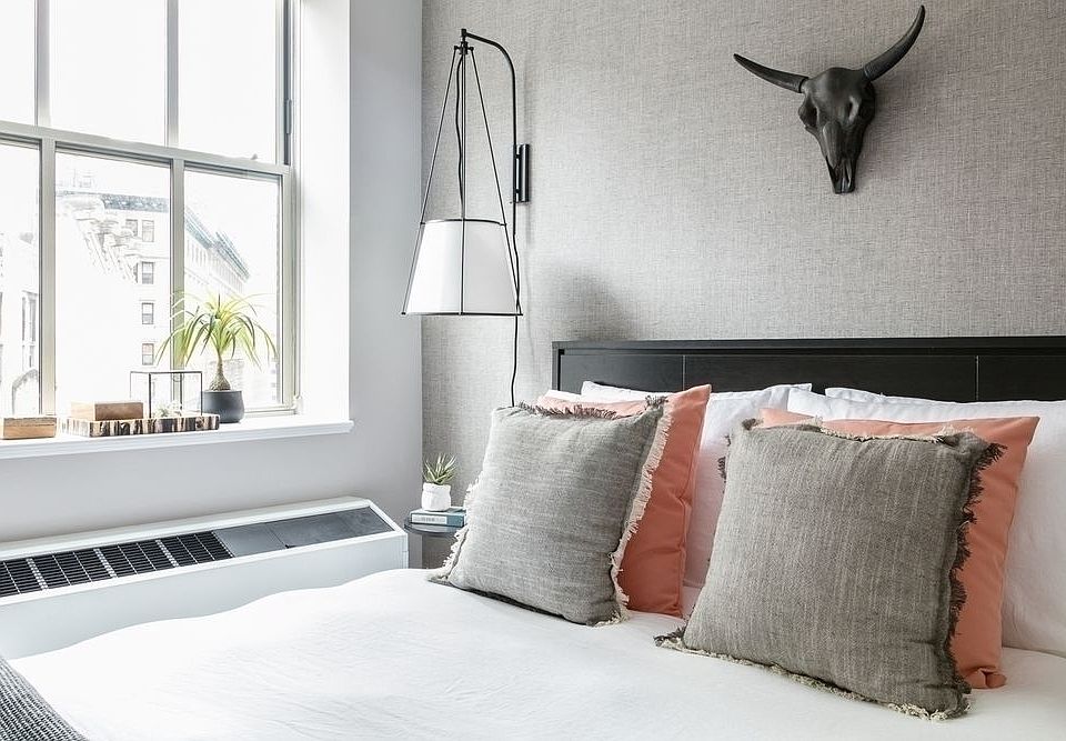 1st image of 67 Wall St APT 15A