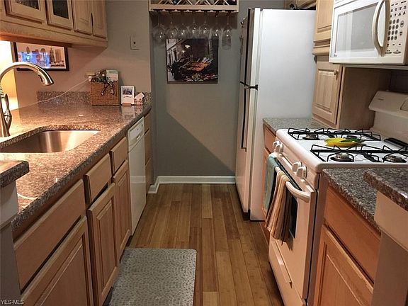 2nd image of 19387 Puritas Ave #23