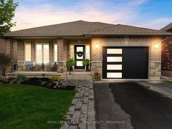 1110 Crossfield Ave, Kingston, ON K7P 0G6