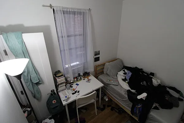 Rented by Mossanen Group | media 34