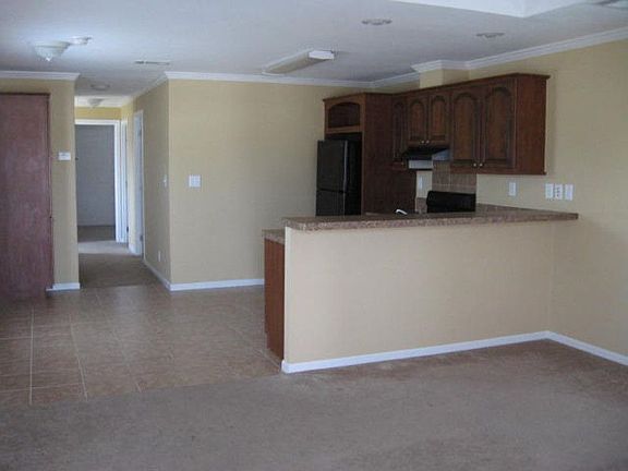 5th image of 2845 NW 30th Ct