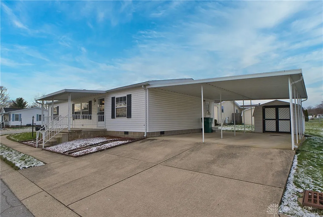 427 Alisha Ln photo 1