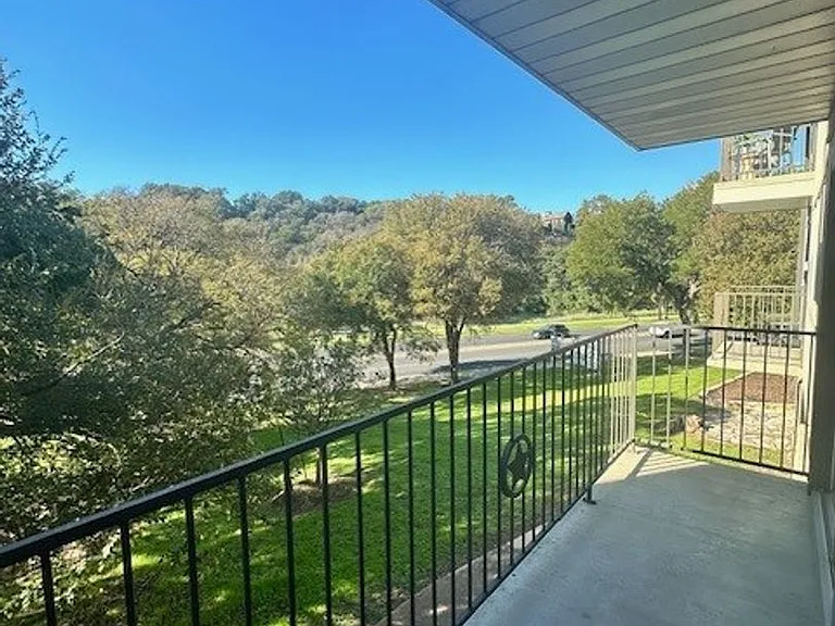 Nob Hill Homes — Photo 19