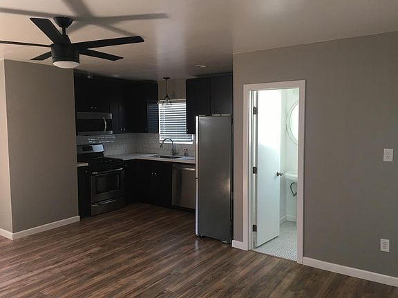 5th image of 4774 College Ave Unit A