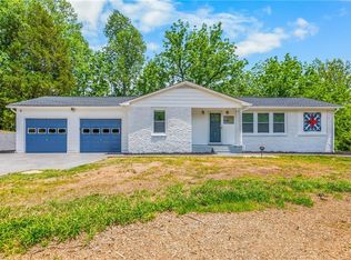 636 Bryant Mill Rd, Ararat, NC 27007