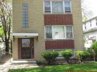 414 24th Ave APT 1, Bellwood, IL 60104