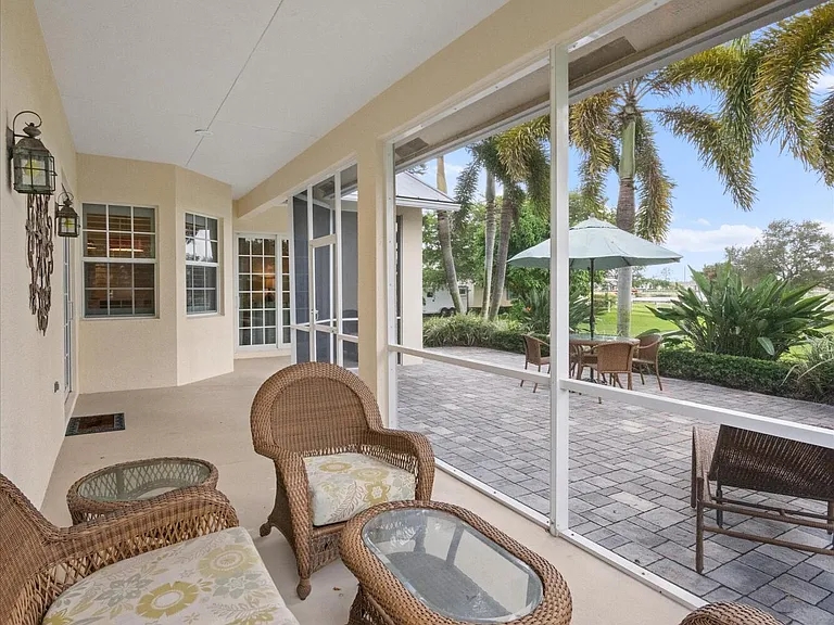 15416 Sunnyland Ln — Photo 43