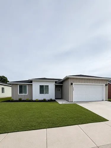 8408 E Rich Ave Photo 1