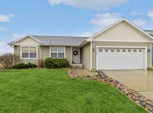 4416 147th St, Urbandale, IA 50323
