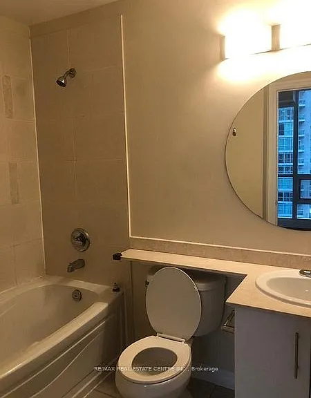 16 Yonge St #3102 — Photo 9