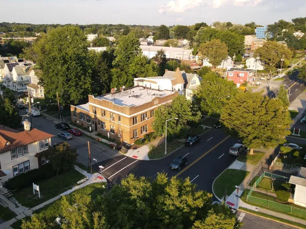 31 Park Ave W, West Orange, NJ 07052