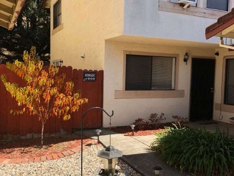 2nd image of 411 Jordan St