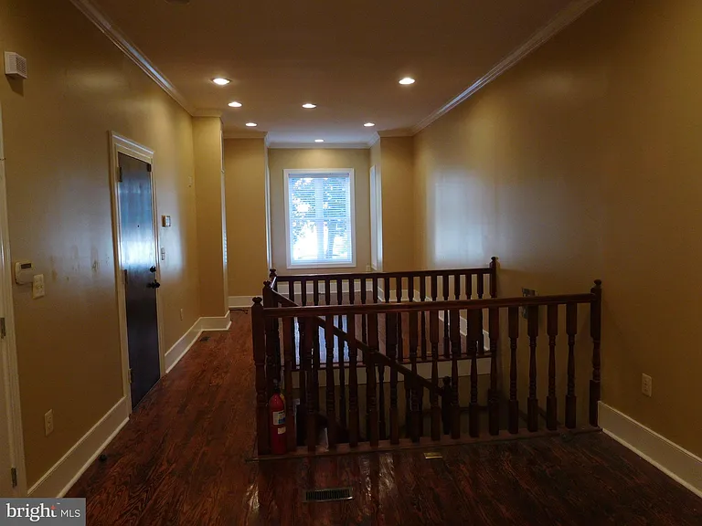 1318 W St NW #1 — Photo 15