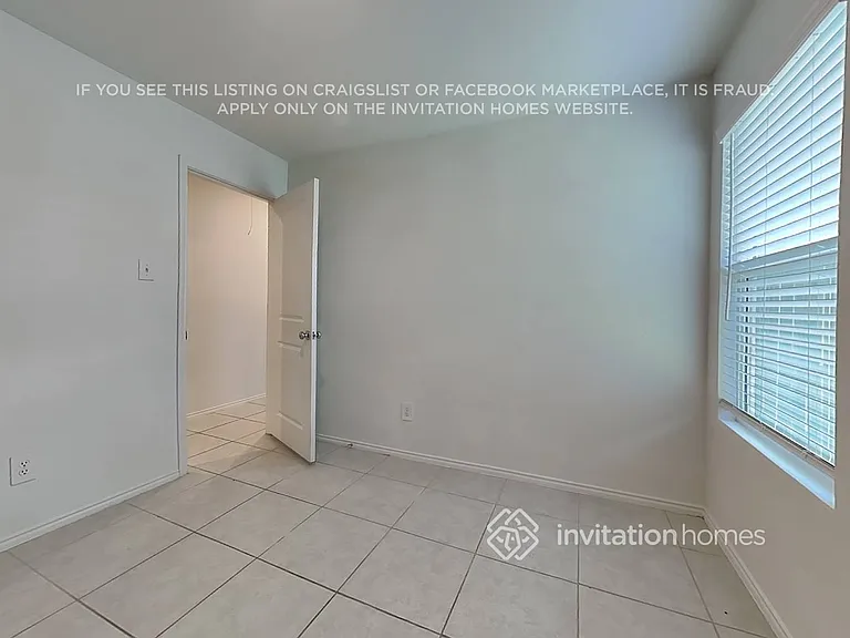 3018 Wallace Wells Ct — Photo 14