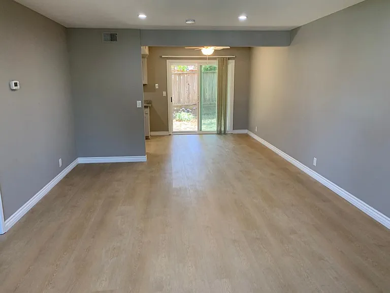 22606 Voss Ave #A — Photo 2