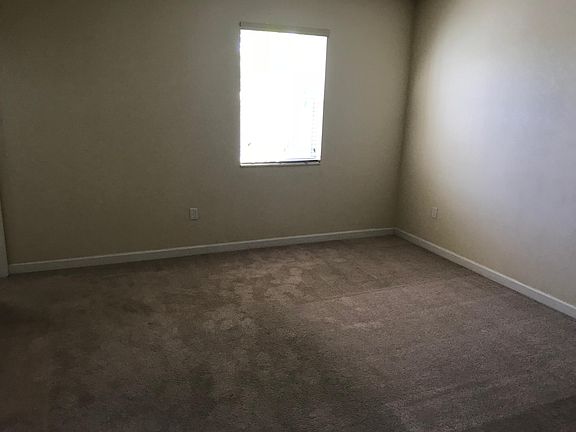 3rd image of 17095 SW 93rd St