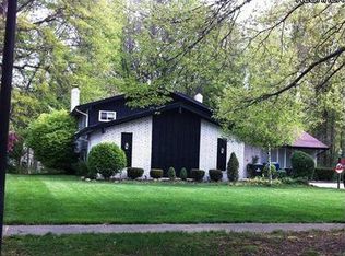 27750 Edgepark Blvd, North Olmsted, OH 44070