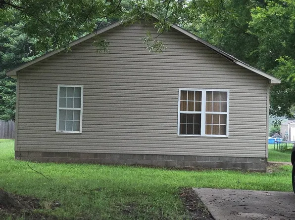 545 Paschal Ave, Trumann, AR 72472