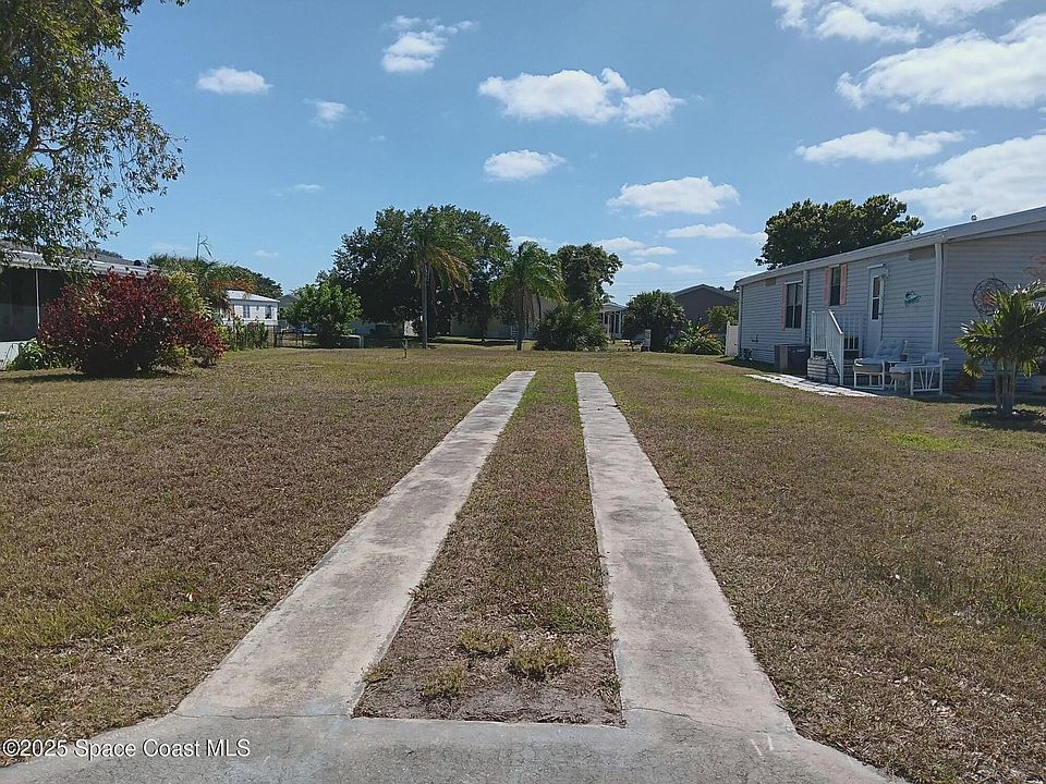 1st image of 1105 Barefoot Cir