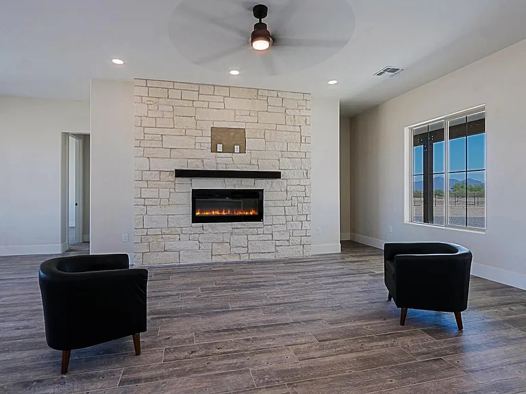 2351 E Cana Ln — Photo 16