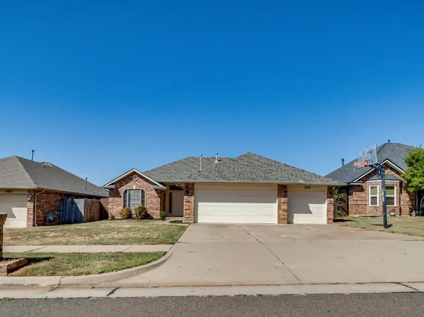 509 Allison Ln, Moore, OK 73160