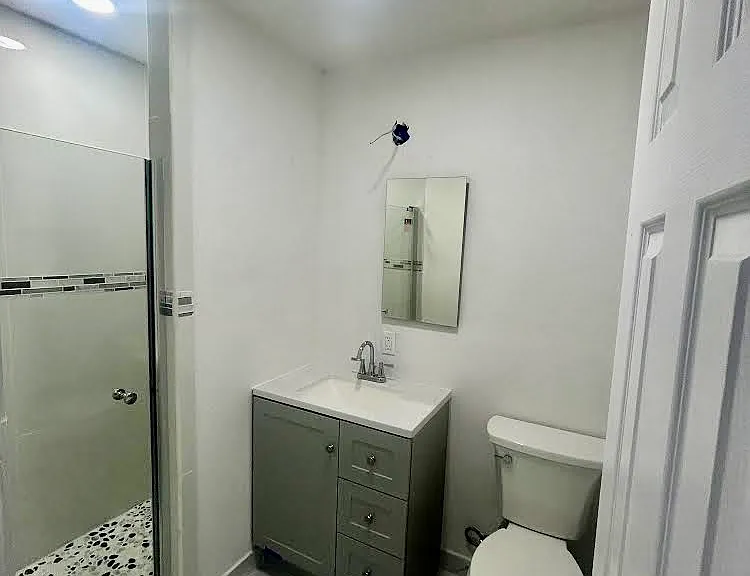 2032 Norwalk St — Photo 5