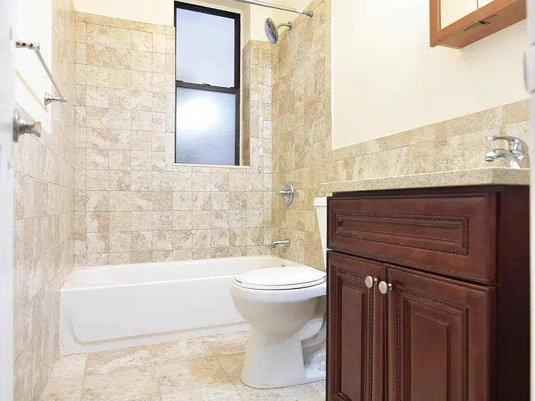 560 W 149th St #2W — Photo 10