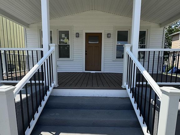 2nd image of 3 N Grove Ave