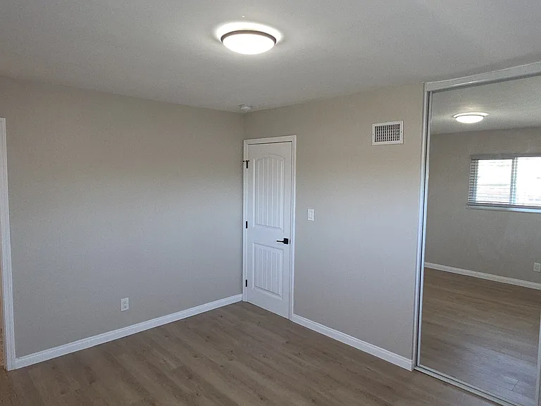 9010 Joan St — Photo 14