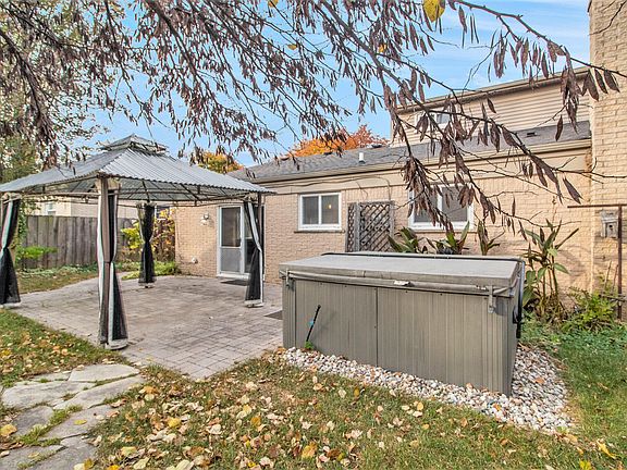 4th image of 317 Ely Dr N