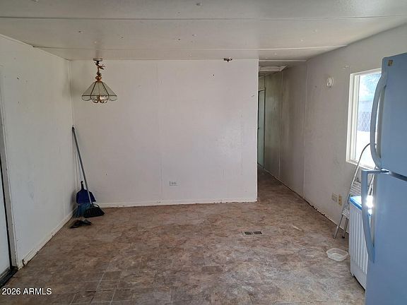 5th image of 229 N Carmichael Avenue