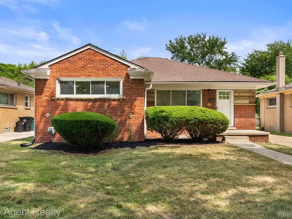 23040 Marlow St, Oak Park, MI 48237