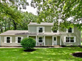20 Brunswick Ln, Lincolnshire, IL
