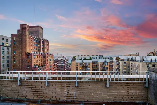 Rented by Astir Realty LLC | media 22