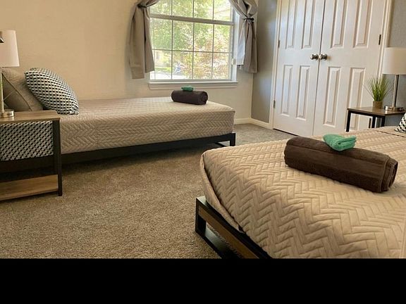 4th image of 2507 Northlawn Dr