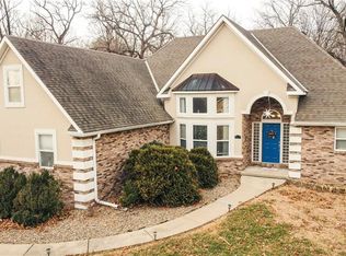 13931 County Road 307 St, Saint Joseph, MO 64505