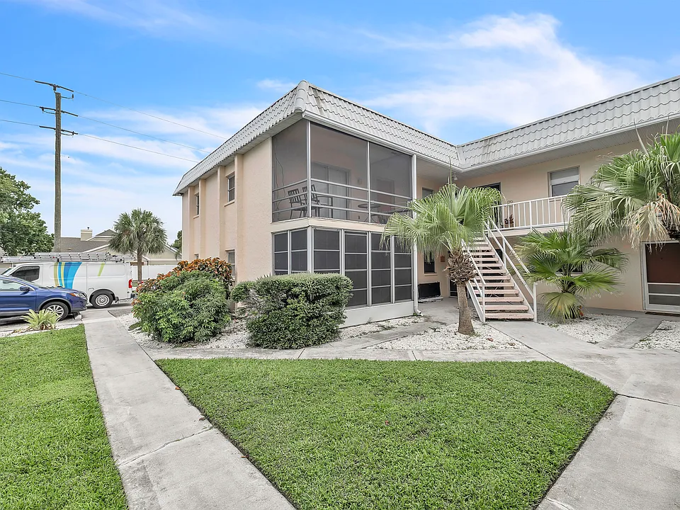 460 Base Ave E #110