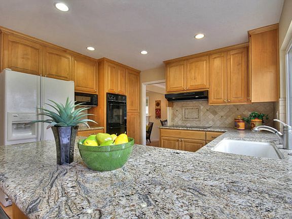 5th image of 6133 Monteverde Dr
