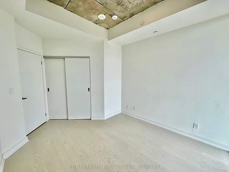57 Brock Ave #704 — Photo 16