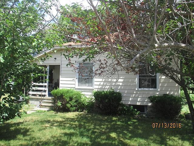 2nd image of 509 E Washington St