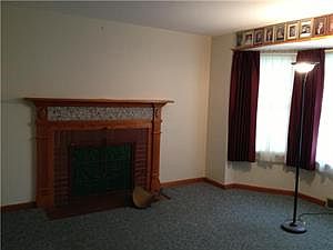 5th image of 129 E Prospect Ave