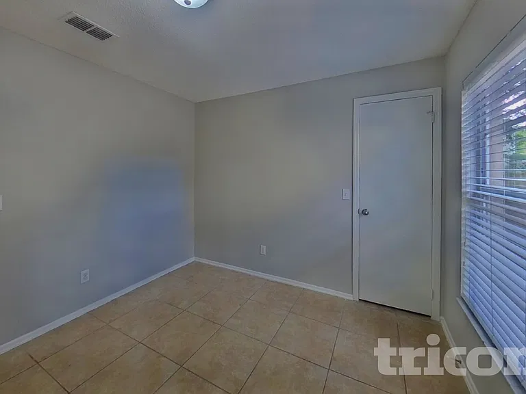 1248 E Cleveland Ave — Photo 14