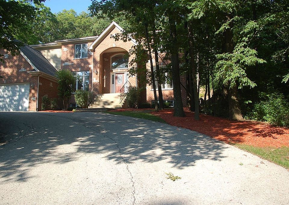 2nd image of 505 Harper Dr