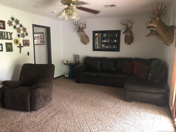 5th image of 515 Garden Ln