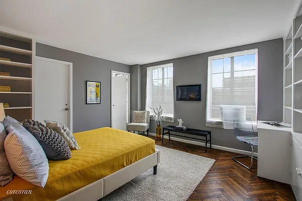 Sold by Corcoran | media 6