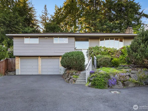 8433 221st Place SW, Edmonds, WA 98026